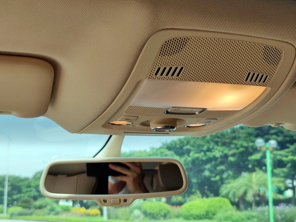 AUDI Q5 2014 Trắng Kem