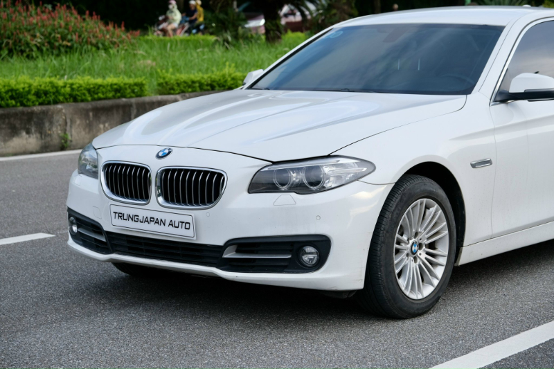 𝐁𝐌𝐖 𝟓𝟐𝟎𝐢 𝟐𝟎𝟏𝟒 (𝐓𝐫𝐚̆́𝐧𝐠/𝐧𝐨̣̂𝐢 𝐭𝐡𝐚̂́𝐭 𝐤𝐞𝐦)