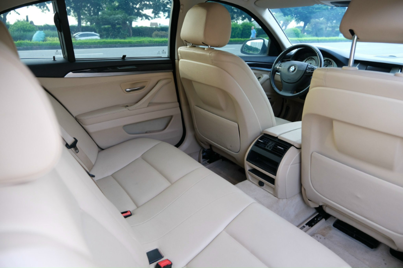 𝐁𝐌𝐖 𝟓𝟐𝟎𝐢 𝟐𝟎𝟏𝟒 (𝐓𝐫𝐚̆́𝐧𝐠/𝐧𝐨̣̂𝐢 𝐭𝐡𝐚̂́𝐭 𝐤𝐞𝐦)