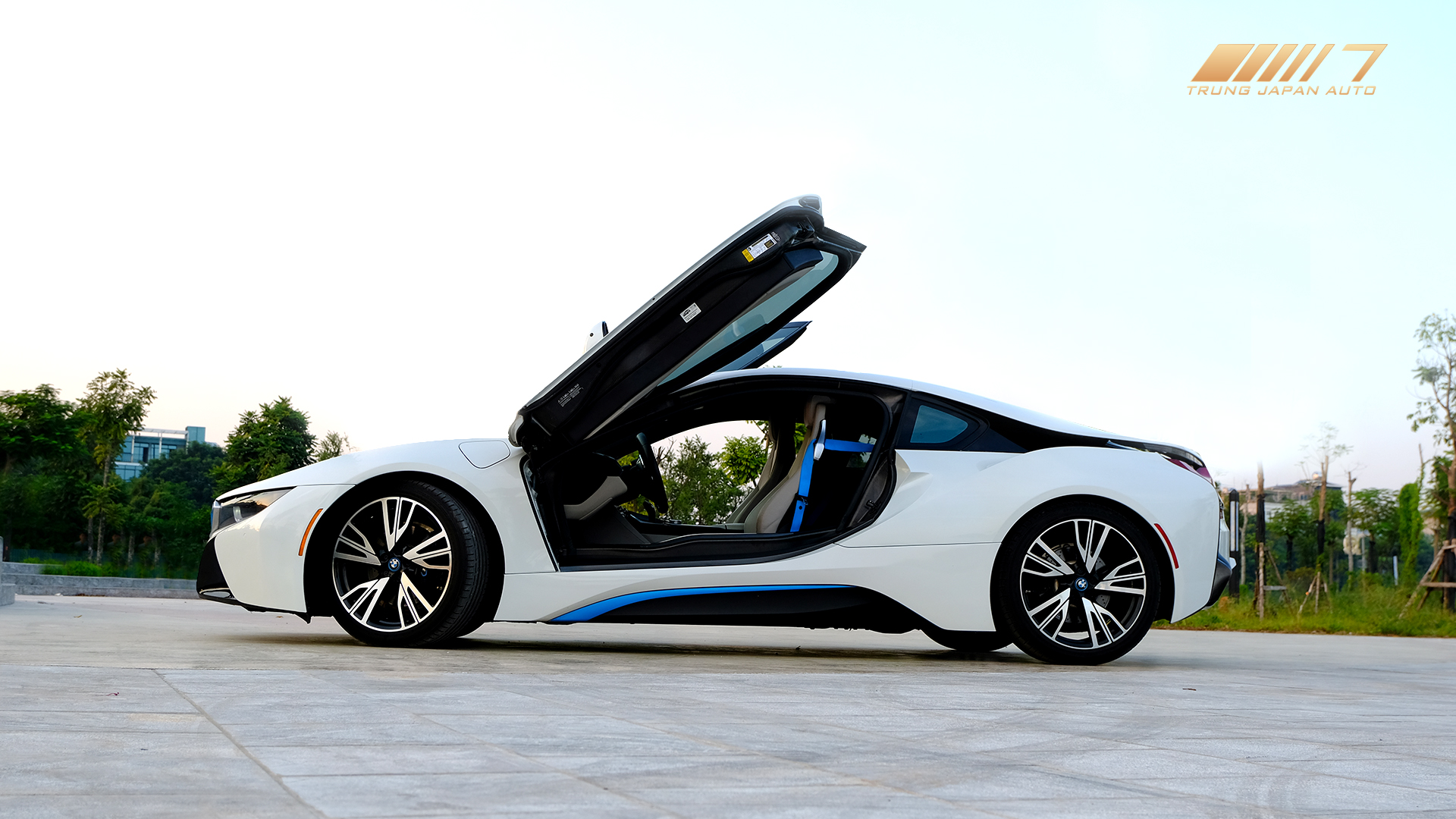 BMW i8 2016 Trắng