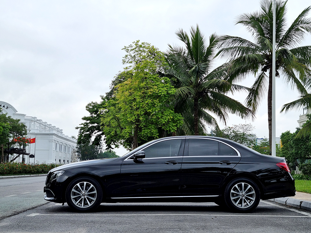 Mercedes E200 2019