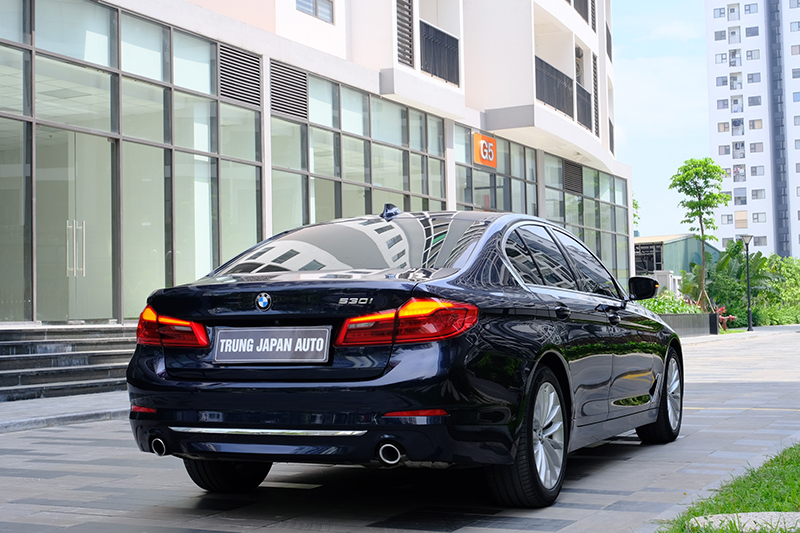 𝐁𝐌𝐖 𝟓𝟑𝟎𝐢 𝐋𝐮𝐱𝐮𝐫𝐲 𝐋𝐢𝐧𝐞 𝟐𝟎𝟏𝟗 (Xanh đen/nội thất nâu)