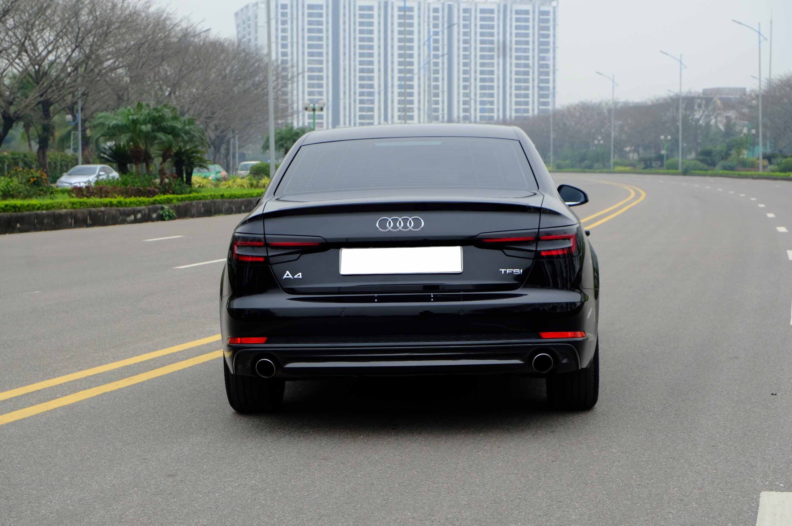 Audi A4 Apec 2017 (Đen/nội thất đen)