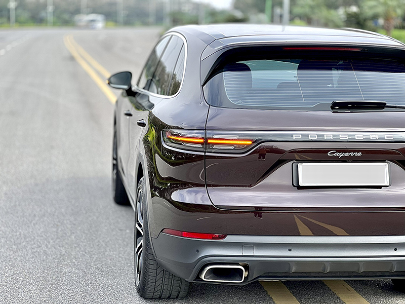 𝐏𝐨𝐫𝐬𝐜𝐡𝐞 𝐂𝐚𝐲𝐞𝐧𝐧𝐞 𝟐𝟎𝟐𝟏