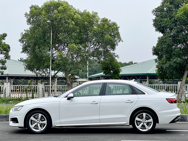 𝐀𝐮𝐝𝐢 𝐀𝟒 𝐀𝐝𝐯𝐚𝐧𝐜𝐞𝐝 𝟐𝟎𝟐𝟎 (𝐓𝐫𝐚̆́𝐧𝐠/𝐧𝐨̣̂𝐢 𝐭𝐡𝐚̂́𝐭 đ𝐞𝐧)