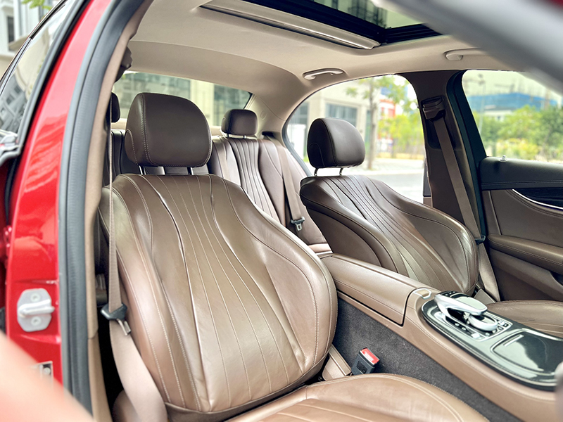 𝐌𝐞𝐫𝐜𝐞𝐝𝐞𝐬 𝐁𝐞𝐧𝐳 𝐄𝟐𝟓𝟎 𝟐𝟎𝟏𝟔 (Đ𝐨̉ 𝐧𝐨̣̂𝐢 𝐭𝐡𝐚̂́𝐭 𝐧𝐚̂𝐮)