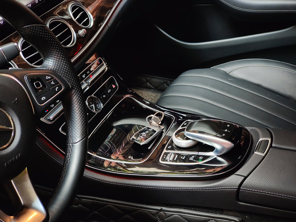 Mercedes E250 2017 Xanh