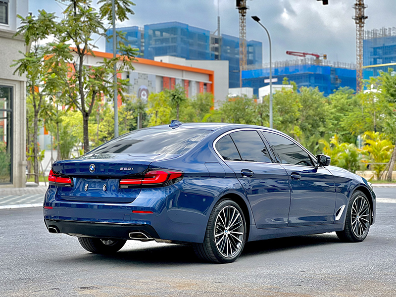 𝐁𝐌𝐖 𝟓2𝟎𝐢 𝐋𝐮𝐱𝐮𝐫𝐲 𝐋𝐢𝐧𝐞 𝟐𝟎𝟐𝟐