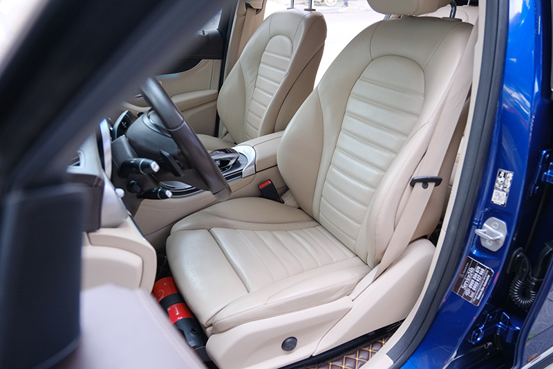 𝐌𝐞𝐫𝐜𝐞𝐝𝐞𝐬 𝐁𝐞𝐧𝐳 𝐆𝐋𝐂𝟑𝟎𝟎 𝟒𝐦𝐚𝐭𝐢𝐜 𝟐𝟎𝟏𝟖