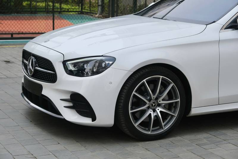 𝐌𝐞𝐫𝐜𝐞𝐝𝐞𝐬 𝐁𝐞𝐧𝐳 𝐄𝟑𝟎𝟎 𝐀𝐌𝐆 𝟐𝟎𝟐𝟏 (𝐓𝐫𝐚̆́𝐧𝐠 | 𝐍𝐨̣̂𝐢 𝐭𝐡𝐚̂́𝐭 𝐧𝐚̂𝐮)