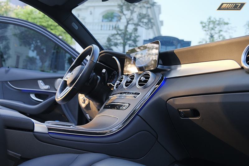 𝐌𝐞𝐫𝐜𝐞𝐝𝐞𝐬 𝐁𝐞𝐧𝐳 𝐆𝐋𝐂𝟑𝟎𝟎 𝟒𝐦𝐚𝐭𝐢𝐜 𝟐𝟎𝟐𝟏