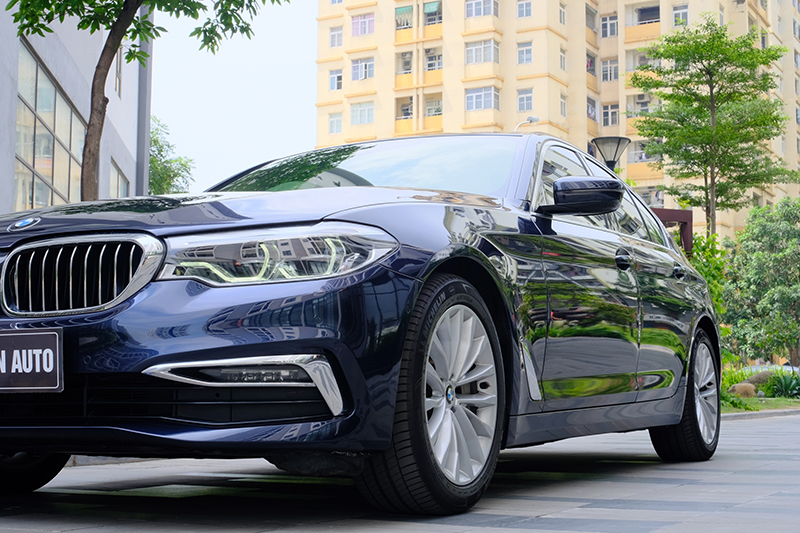 𝐁𝐌𝐖 𝟓𝟑𝟎𝐢 𝐋𝐮𝐱𝐮𝐫𝐲 𝐋𝐢𝐧𝐞 𝟐𝟎𝟏𝟗 (Xanh đen/nội thất nâu)