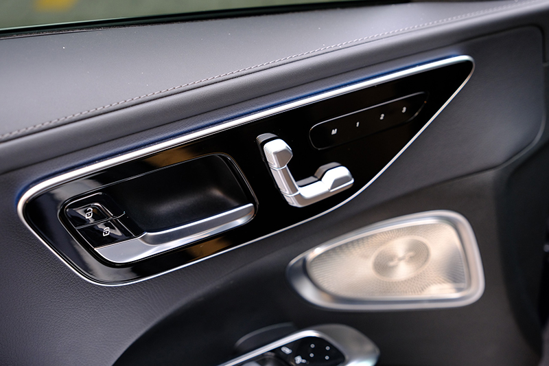 𝐂𝟑𝟎𝟎 𝐀𝐌𝐆 𝐌𝐨𝐝𝐞𝐥 𝟐𝟎𝟐𝟐 (𝐗𝐚𝐧𝐡 𝐂𝐚𝐯𝐚𝐧𝐬𝐢𝐭𝐞 /𝐧𝐨̣̂𝐢 𝐭𝐡𝐚̂́𝐭 𝐤𝐞𝐦)