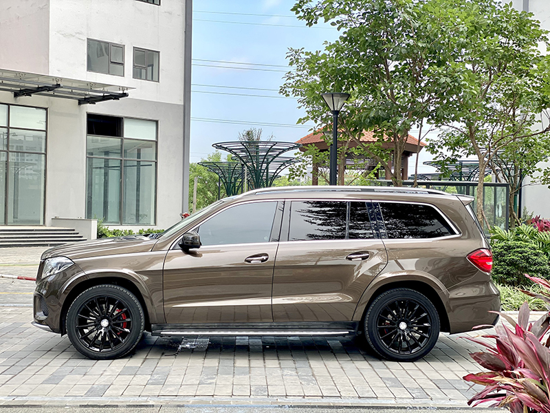 Mercedes 𝐆𝐋𝐒𝟒𝟎𝟎 𝟐𝟎𝟏𝟔 (Nâu/nội thất kem)