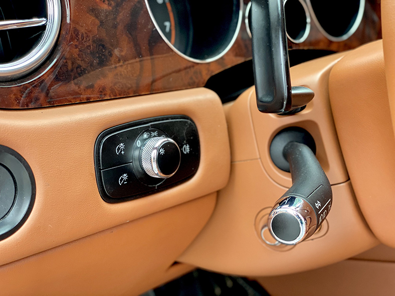 Bentley Continental GT Speed (Bản 2 cửa)