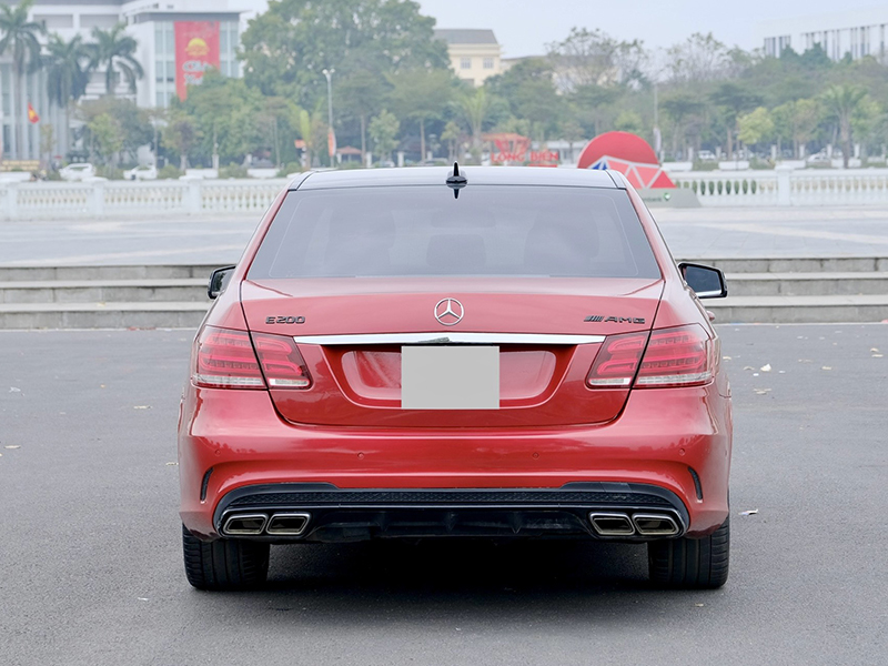 𝐌𝐞𝐫𝐜𝐞𝐝𝐞𝐬 𝐁𝐞𝐧𝐳 𝐄𝟐𝟎𝟎 𝐄𝐝𝐢𝐭𝐢𝐨𝐧 (Đ𝐨̉/𝐧𝐨̣̂𝐢 𝐭𝐡𝐚̂́𝐭 đ𝐞𝐧)