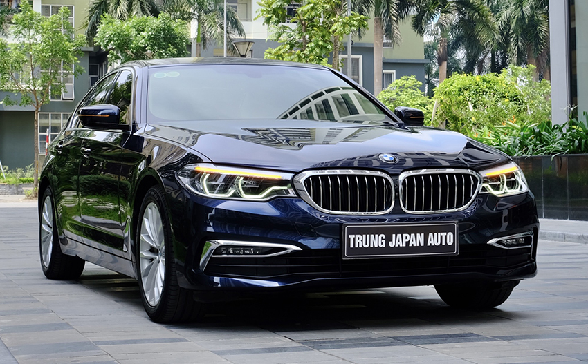 𝐁𝐌𝐖 𝟓𝟑𝟎𝐢 𝐋𝐮𝐱𝐮𝐫𝐲 𝐋𝐢𝐧𝐞 𝟐𝟎𝟏𝟗 (Xanh đen/nội thất nâu)