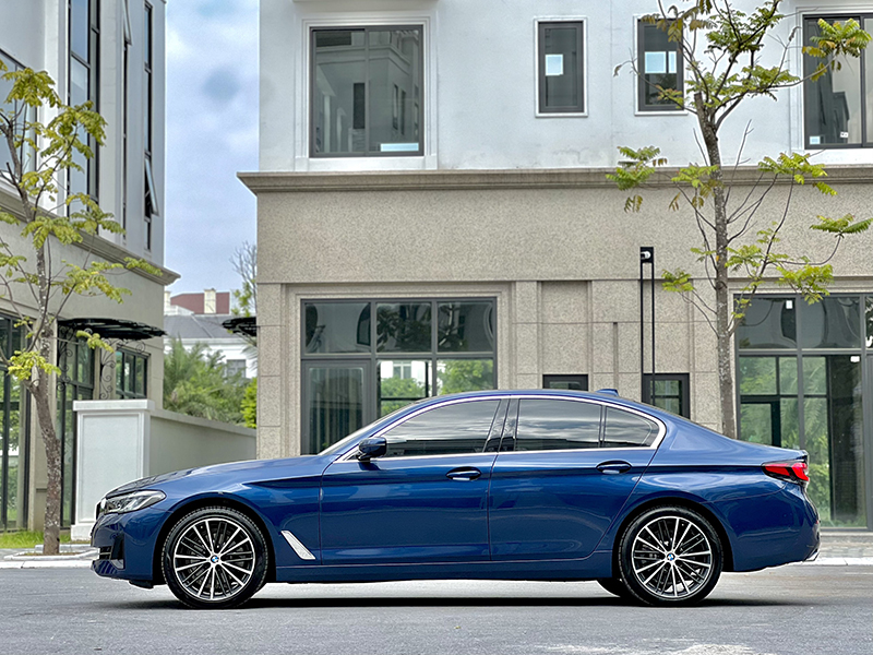 𝐁𝐌𝐖 𝟓2𝟎𝐢 𝐋𝐮𝐱𝐮𝐫𝐲 𝐋𝐢𝐧𝐞 𝟐𝟎𝟐𝟐