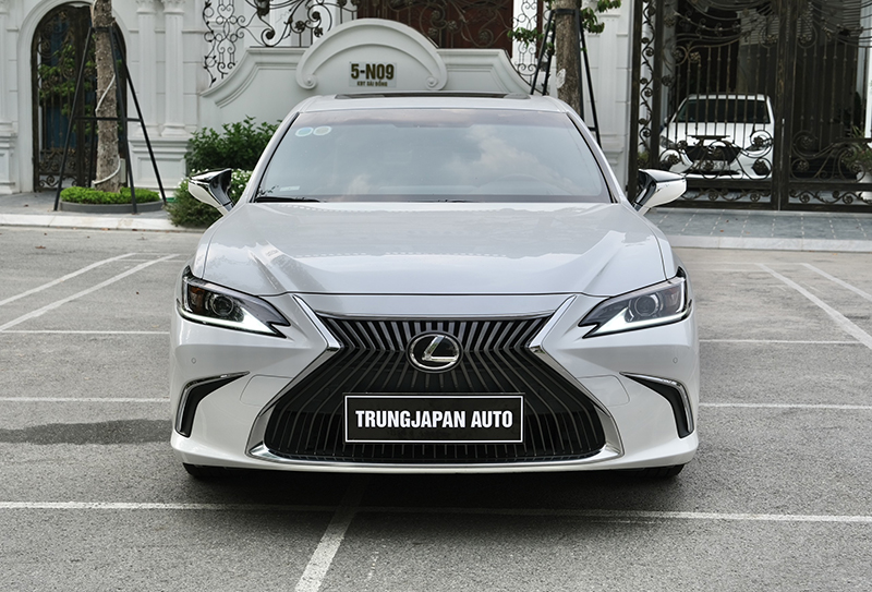 𝐋𝐞𝐱𝐮𝐬 𝐄𝐒𝟐𝟓𝟎 𝟐𝟎𝟐𝟎 𝐭𝐫𝐚̆́𝐧𝐠/𝐧𝐨̣̂𝐢 𝐭𝐡𝐚̂́𝐭 𝐧𝐚̂𝐮