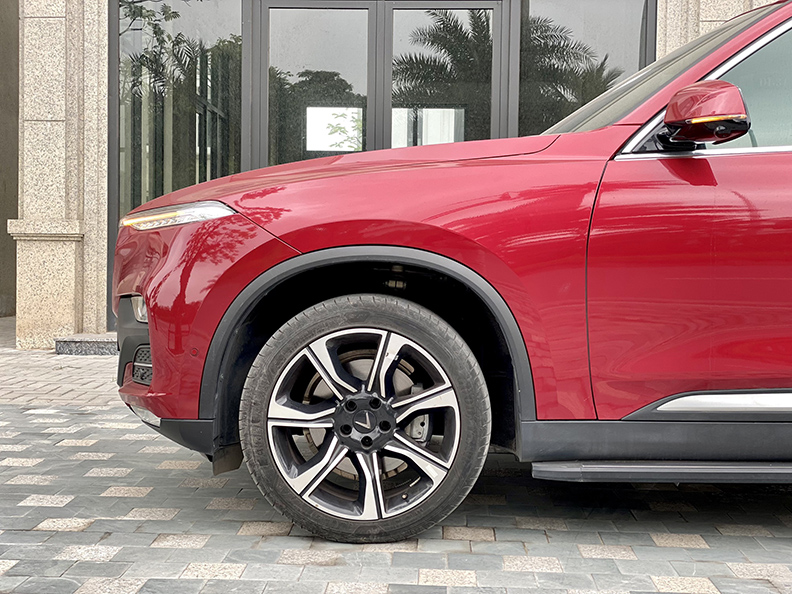 [VINFAST] Lux SA 2.0 PLUS Premium