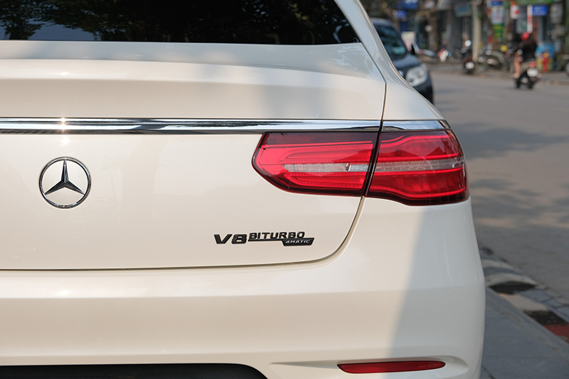 𝐌𝐞𝐫𝐜𝐞𝐝𝐞𝐬 𝐁𝐞𝐧𝐳 𝐆𝐋𝐄𝟒𝟎𝟎 𝐂𝐨𝐮𝐩𝐞 𝟐𝟎𝟏𝟖 (𝐓𝐫𝐚̆́𝐧𝐠/𝐧𝐨̣̂𝐢 𝐭𝐡𝐚̂́𝐭 𝐤𝐞𝐦)