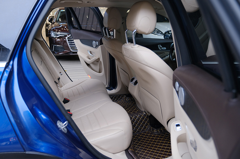 𝐌𝐞𝐫𝐜𝐞𝐝𝐞𝐬 𝐁𝐞𝐧𝐳 𝐆𝐋𝐂𝟑𝟎𝟎 𝟒𝐦𝐚𝐭𝐢𝐜 𝟐𝟎𝟏𝟖