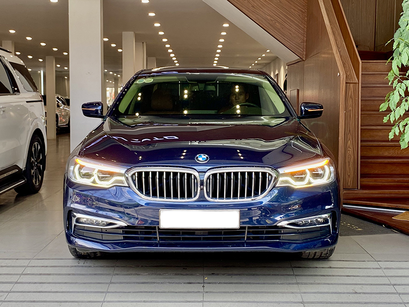 𝐁𝐌𝐖 𝟓𝟑𝟎𝐢 𝐋𝐮𝐱𝐮𝐫𝐲 𝐋𝐢𝐧𝐞 𝟐𝟎𝟏𝟗 (Xanh đen/nội thất nâu)