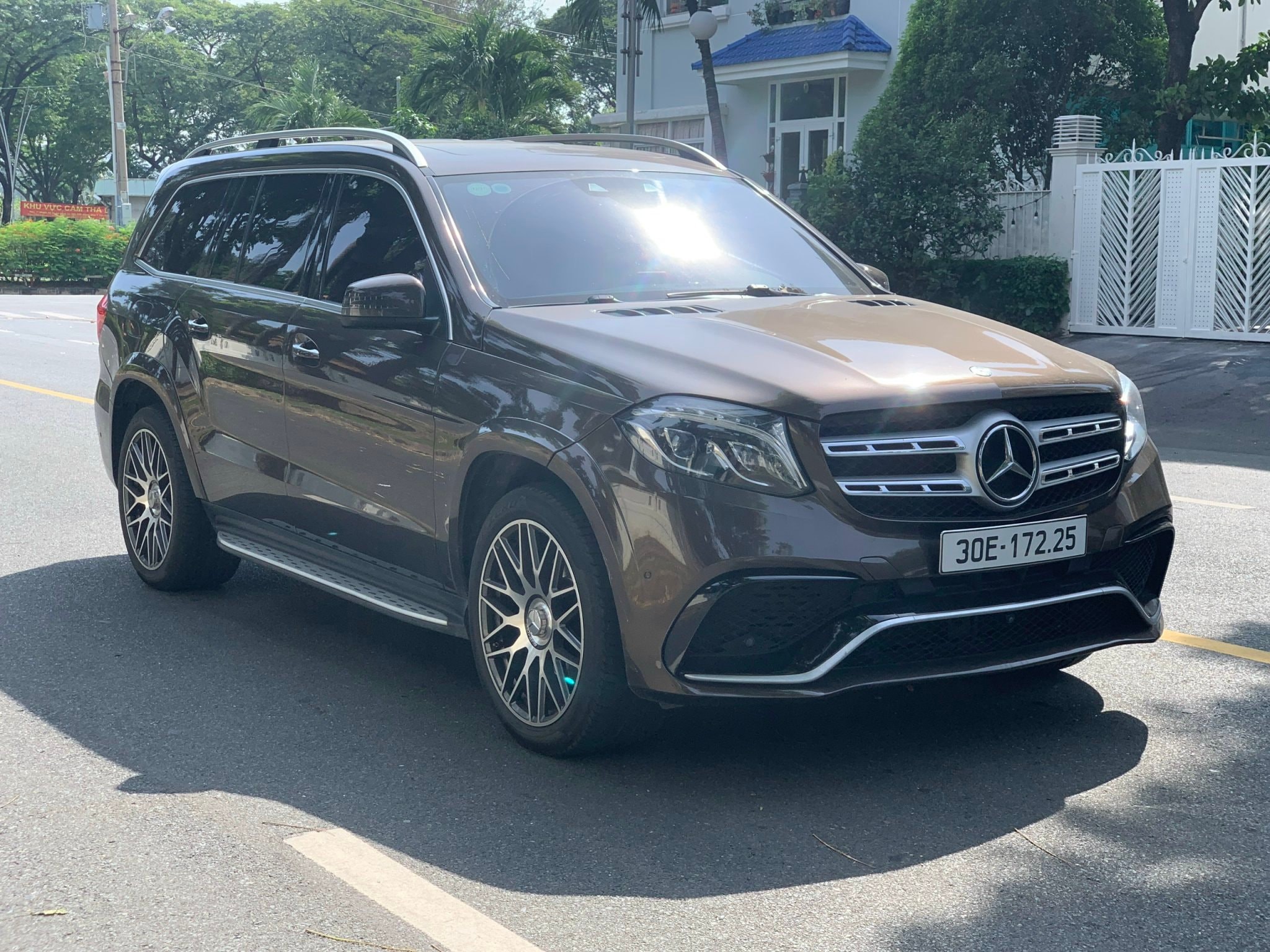 Mercedes GLS400 2016