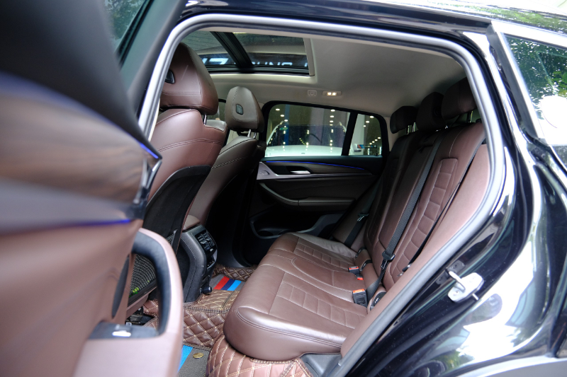 𝐁𝐌𝐖 𝐗𝟒 𝐗𝐝𝐫𝐢𝐯𝐞𝐫 𝟐𝟎𝟏𝟖 (Đ𝐞𝐧/𝐧𝐨̣̂𝐢 𝐭𝐡𝐚̂́𝐭 𝐧𝐚̂𝐮)