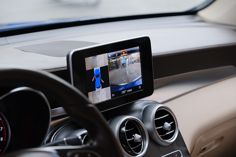 𝐌𝐞𝐫𝐜𝐞𝐝𝐞𝐬 𝐁𝐞𝐧𝐳 𝐆𝐋𝐂𝟑𝟎𝟎 𝟒𝐦𝐚𝐭𝐢𝐜 𝟐𝟎𝟏𝟖