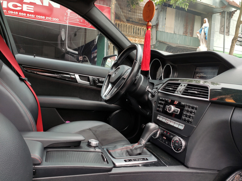 Mercedes C300 PLus 2014