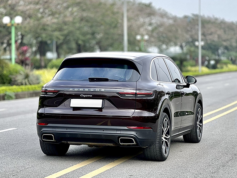 𝐏𝐨𝐫𝐬𝐜𝐡𝐞 𝐂𝐚𝐲𝐞𝐧𝐧𝐞 𝟐𝟎𝟐𝟏