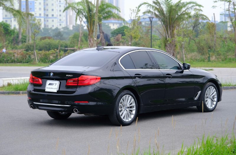 𝐁𝐌𝐖 𝟓𝟑𝟎𝐢 𝟐𝟎𝟏𝟖 (Đ𝐞𝐧/𝐧𝐨̣̂𝐢 𝐭𝐡𝐚̂́𝐭 𝐤𝐞𝐦)