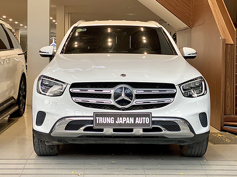 GLC200 4matic 2021 (Trắng/nội thất đen)