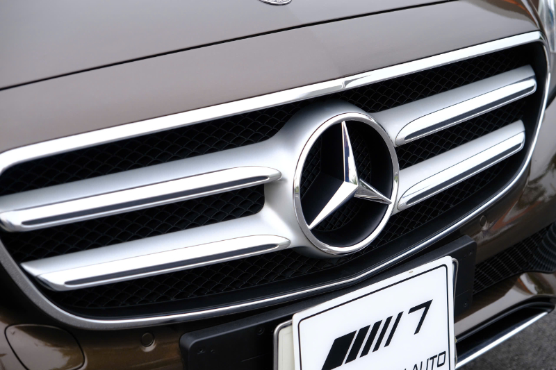 𝐌𝐞𝐫𝐜𝐞𝐝𝐞𝐬 𝐁𝐞𝐧𝐳 𝐄𝟐𝟓𝟎 𝟐𝟎𝟏𝟕 (𝐍𝐚̂𝐮/𝐧𝐨̣̂𝐢 𝐭𝐡𝐚̂́𝐭 đ𝐞𝐧)