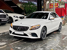 Mercedes C180 2020 (Trắng/nội thất kem)