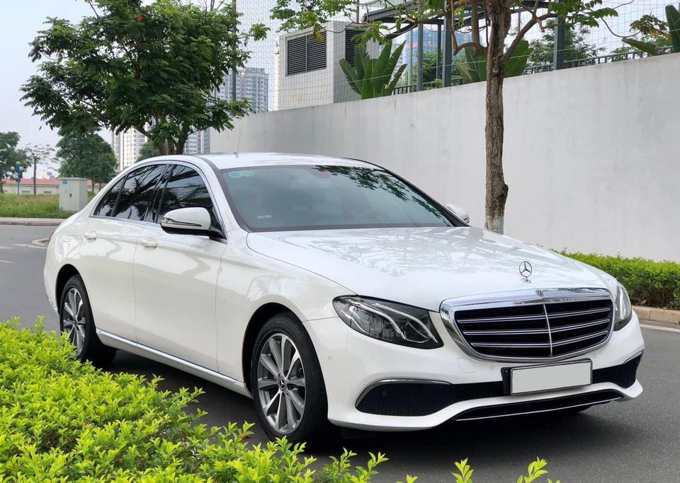 Mercedes E200 2019 Trắng