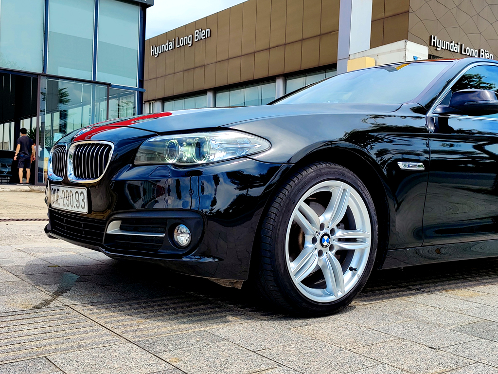 BMW 520i 2016 Đen