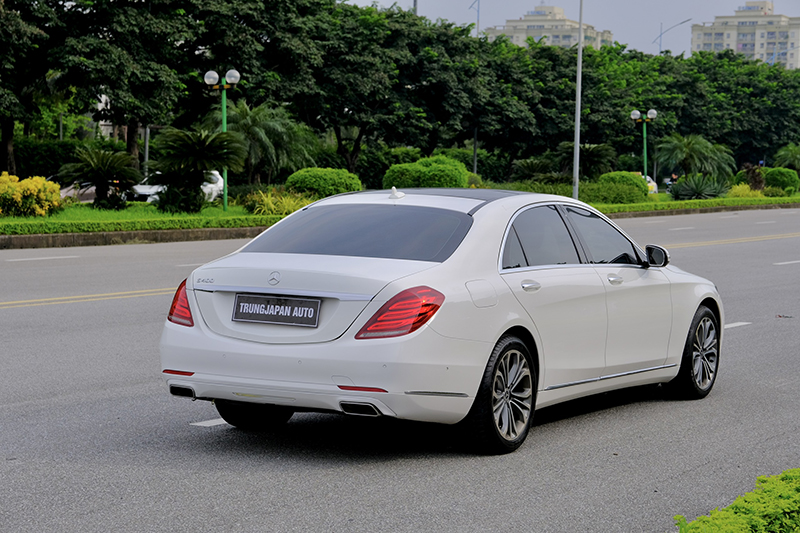 𝐌𝐞𝐫𝐜𝐞𝐝𝐞𝐬 𝐒𝟒𝟎𝟎 𝟐𝟎𝟏𝟓 (𝐓𝐫𝐚̆́𝐧𝐠/𝐧𝐨̣̂𝐢 𝐭𝐡𝐚̂́𝐭 𝐧𝐚̂𝐮)