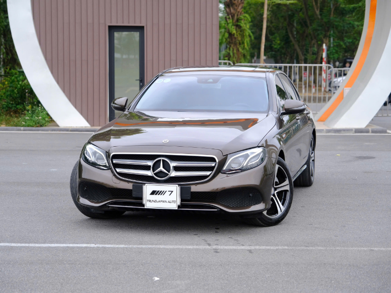 𝐌𝐞𝐫𝐜𝐞𝐝𝐞𝐬 𝐁𝐞𝐧𝐳 𝐄𝟐𝟓𝟎 𝟐𝟎𝟏𝟕 (𝐍𝐚̂𝐮/𝐧𝐨̣̂𝐢 𝐭𝐡𝐚̂́𝐭 đ𝐞𝐧)