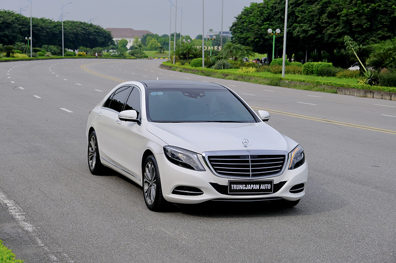 𝐌𝐞𝐫𝐜𝐞𝐝𝐞𝐬 𝐒𝟒𝟎𝟎 𝟐𝟎𝟏𝟓 (𝐓𝐫𝐚̆́𝐧𝐠/𝐧𝐨̣̂𝐢 𝐭𝐡𝐚̂́𝐭 𝐧𝐚̂𝐮)