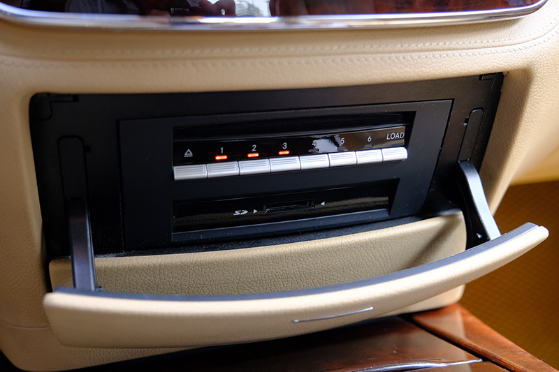 𝐌𝐞𝐫𝐜𝐞𝐝𝐞𝐬 𝐒𝟓𝟎𝟎𝐋 𝐌𝐨𝐝𝐞𝐥 𝟐𝟎𝟏𝟎 (Đ𝐞𝐧/𝐍𝐨̣̂𝐢 𝐭𝐡𝐚̂́𝐭 𝐊𝐞𝐦)