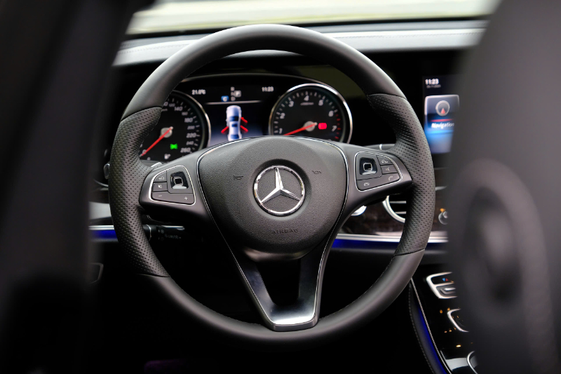 𝐌𝐞𝐫𝐜𝐞𝐝𝐞𝐬 𝐁𝐞𝐧𝐳 𝐄𝟐𝟓𝟎 𝟐𝟎𝟏𝟕 (𝐍𝐚̂𝐮/𝐧𝐨̣̂𝐢 𝐭𝐡𝐚̂́𝐭 đ𝐞𝐧)