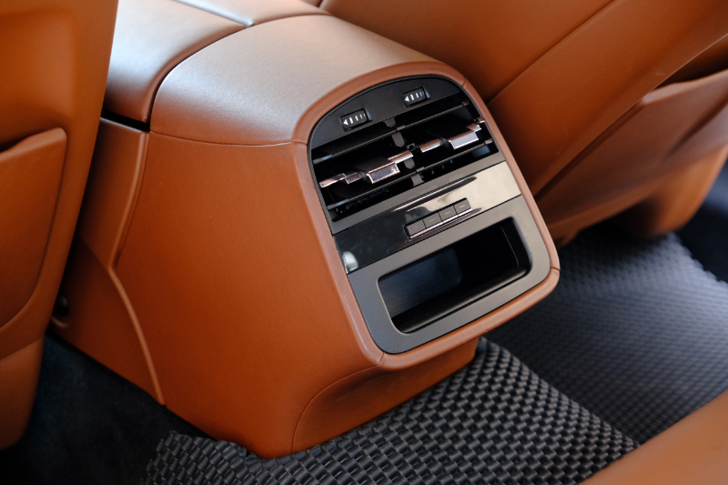 𝐌𝐚𝐬𝐞𝐫𝐚𝐭𝐢 𝐐𝐮𝐚𝐭𝐭𝐫𝐨𝐩𝐨𝐫𝐭𝐞 𝟐𝟎𝟏𝟔 (𝐗𝐚𝐧𝐡/𝐧𝐨̣̂𝐢 𝐭𝐡𝐚̂́𝐭 𝐧𝐚̂𝐮)