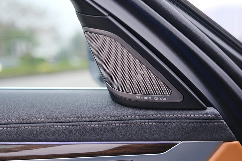 𝐁𝐌𝐖 𝟕𝟒𝟎𝐋𝐢 𝟐𝟎𝟏𝟔 (Đ𝐞𝐧/𝐧𝐨̣̂𝐢 𝐭𝐡𝐚̂́𝐭 𝐧𝐚̂𝐮)