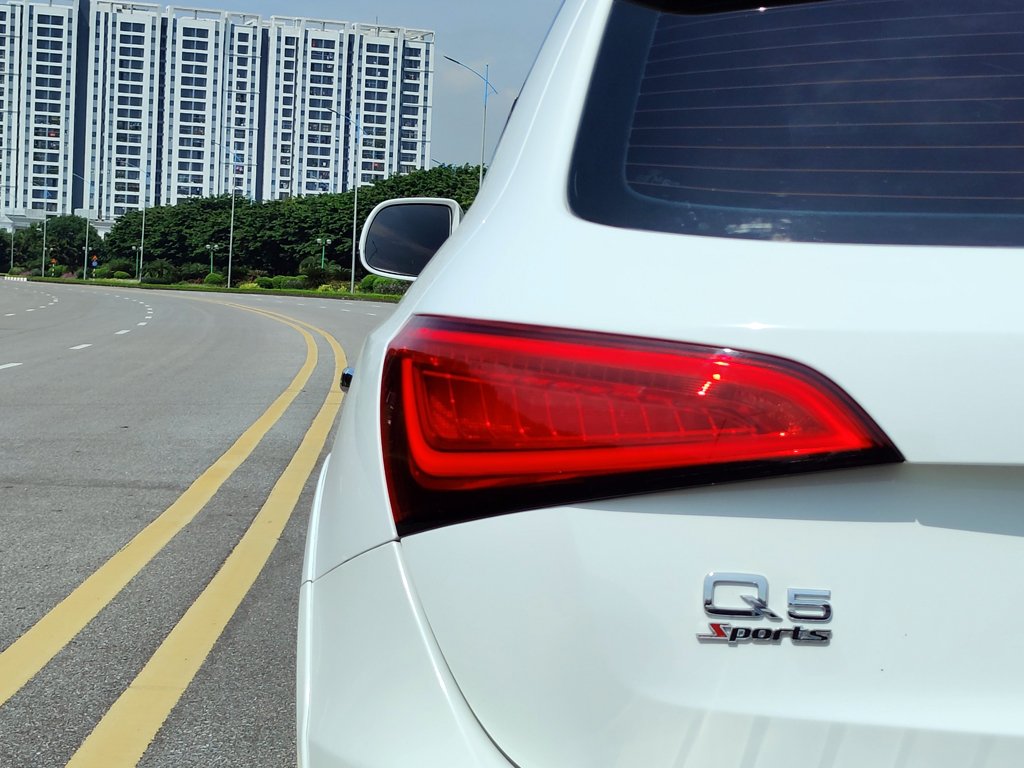 AUDI Q5 2014 Trắng Kem