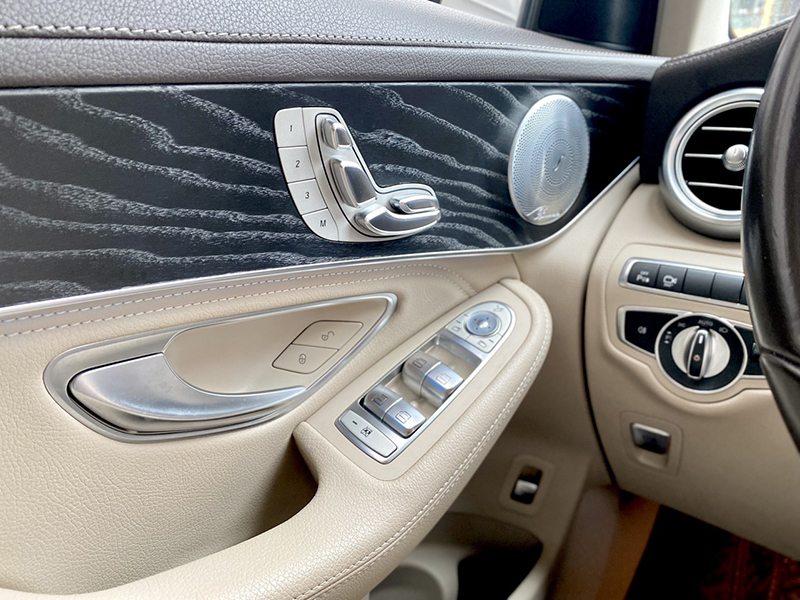 𝐌𝐞𝐫𝐜𝐞𝐝𝐞𝐬 𝐁𝐞𝐧𝐳 𝐆𝐋𝐂𝟑𝟎𝟎 𝟒𝐦𝐚𝐭𝐢𝐜 𝟐𝟎𝟏𝟖 (𝐓𝐫𝐚̆́𝐧𝐠/𝐧𝐨̣̂𝐢 𝐭𝐡𝐚̂́𝐭 𝐤𝐞𝐦)