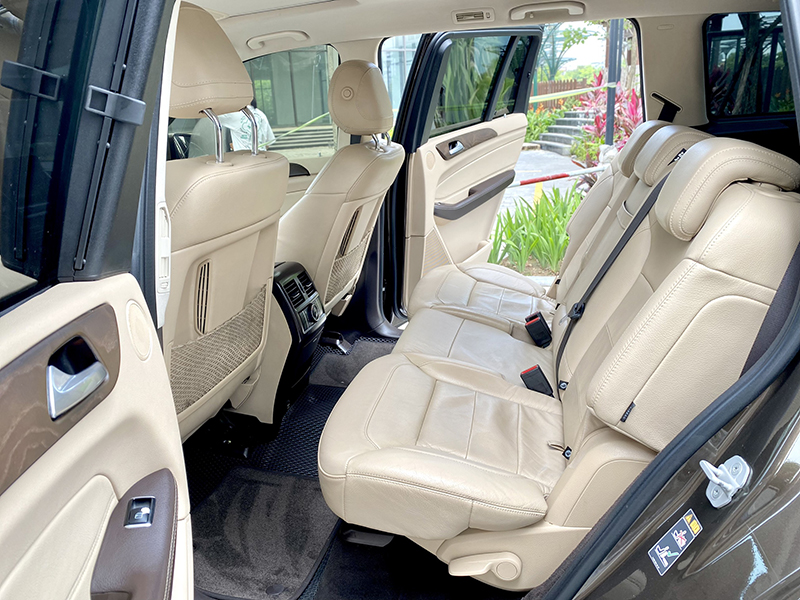 Mercedes 𝐆𝐋𝐒𝟒𝟎𝟎 𝟐𝟎𝟏𝟔 (Nâu/nội thất kem)