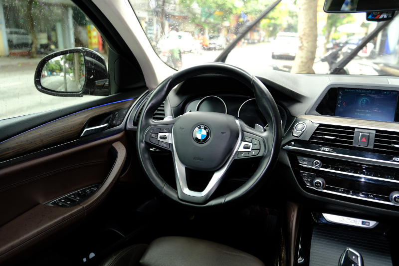 𝐁𝐌𝐖 𝐗𝟒 𝐗𝐝𝐫𝐢𝐯𝐞𝐫 𝟐𝟎𝟏𝟖 (Đ𝐞𝐧/𝐧𝐨̣̂𝐢 𝐭𝐡𝐚̂́𝐭 𝐧𝐚̂𝐮)