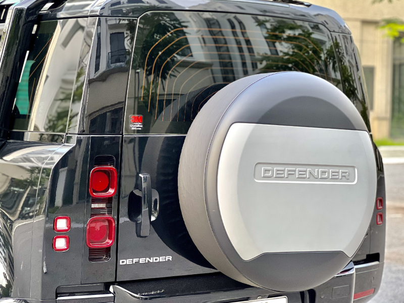 𝐑𝐚𝐧𝐠𝐞 𝐑𝐨𝐯𝐞𝐫 𝐃𝐞𝐟𝐞𝐧𝐝𝐞𝐫 𝐒𝐄 𝐏𝟑𝟎𝟎 𝟐𝟎𝟐𝟐